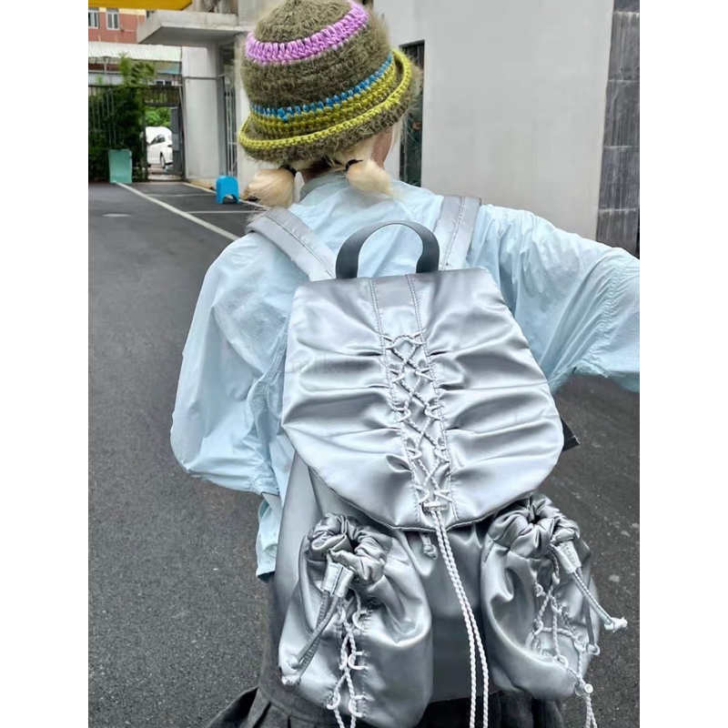 CryingCenter TH กระเป๋าเป้/แบคแพคสะพายหลังใบใหญ่ Silver Backpack