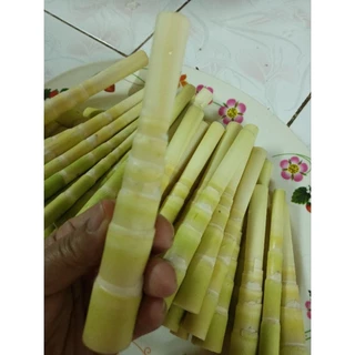 หน่อไม้ต้มแหนงอ่อนๆสั้นๆ บรรจุถุงสุญญากาศ 500 กรัม