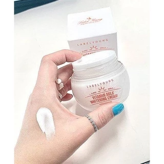 พร้อมส่งในไทย 🇹🇭แท้ 100% ใช้โค๊ดลด 100 ในไลท์ ลดอีก🔥ครีมหน้าสด LABELYOUNG Vitamin Milk Cream