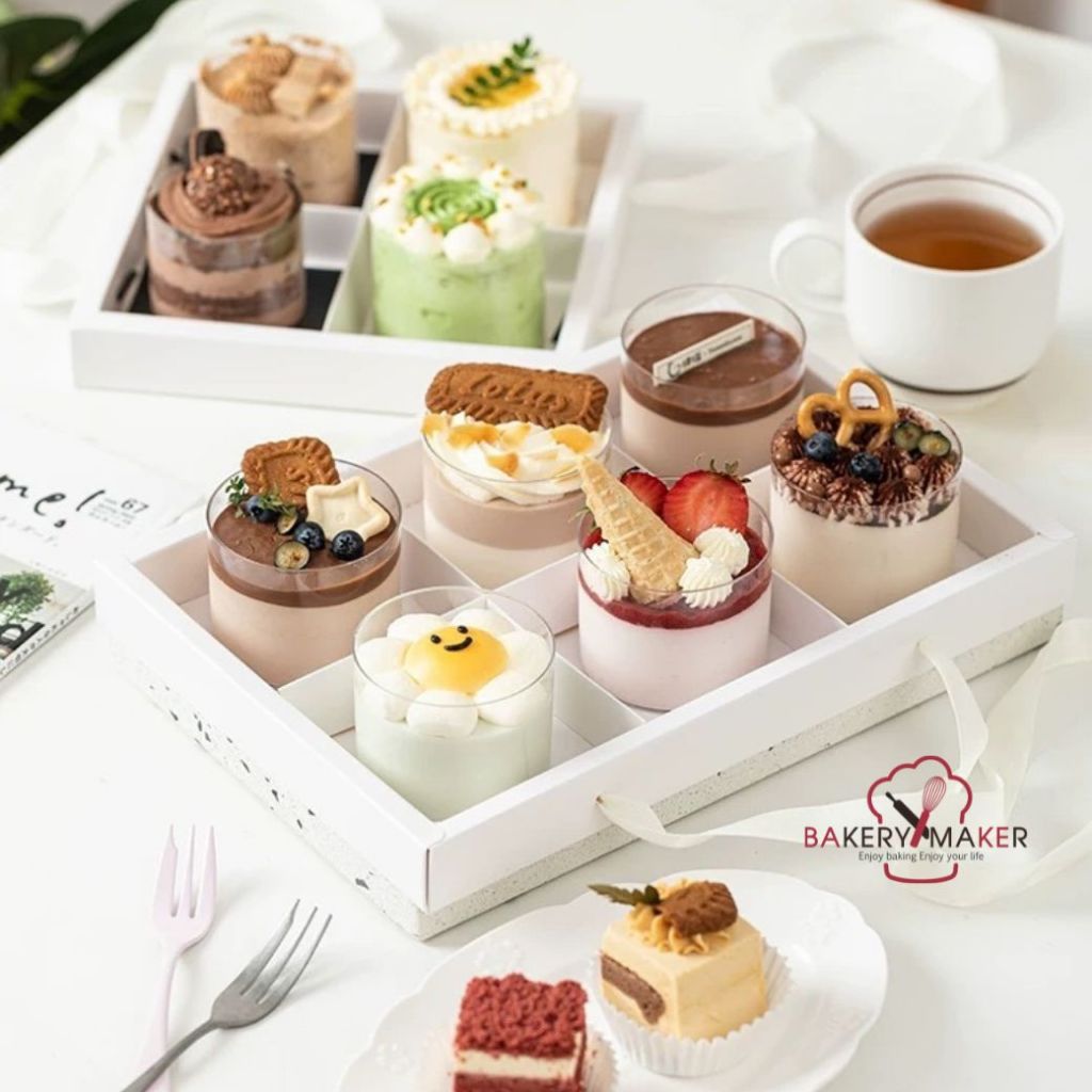 กล่องขนม+เชือกหิ้ว ฝาใส ทรงสูง 4/6 ช่อง (5 ใบ) / evergreen กล่องเค้ก มินิเค้ก เกาหลี เค้กชิ้น ขาว หูหิ้ว กล่องของขวัญ