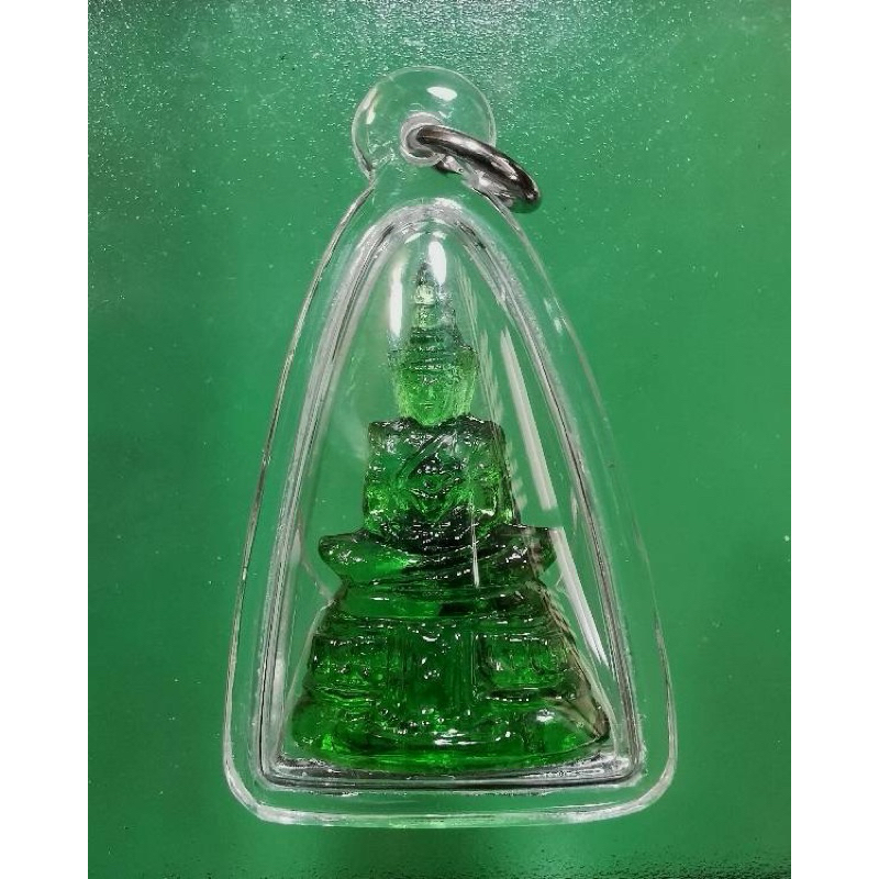 พระแก้วมรกต พิธี25ศตวรรษ ปี2500 เนื้อเรซิ่นสีเขียว