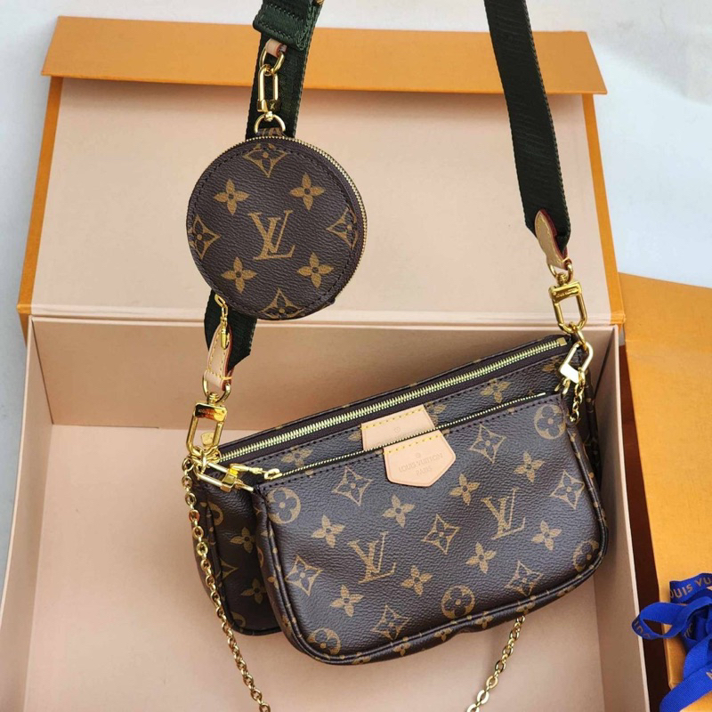 Louis Vuitton multi pochette year 20