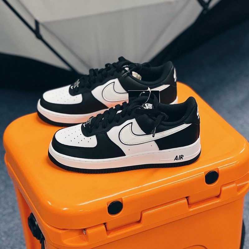 [รอสินค้า 2-5วัน] NIKE AIR FORCE 1 LOW WHITE SWOOSH “PANDA” แท้ 100% (DV0788-001)