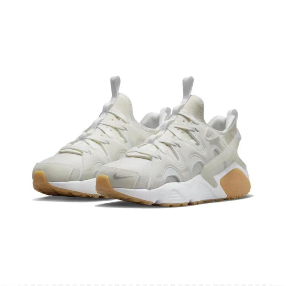 (ส่งฟรี) Nike Air Huarache Craft"White Gum" รองเท้าผ้าใบ รองเท้า nike DQ8031-101