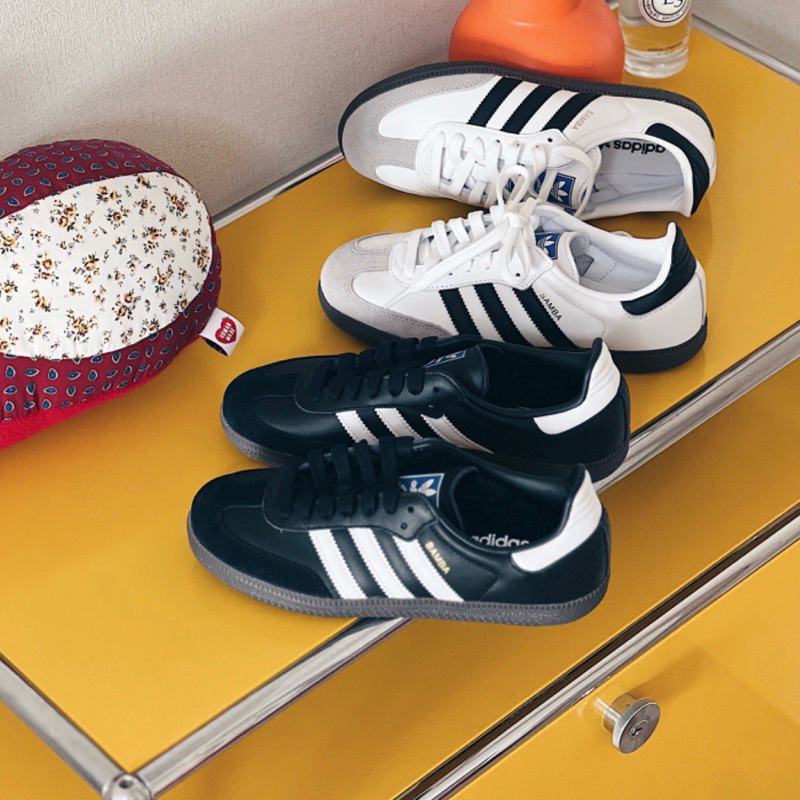 [รอสินค้า 2-5วัน] Adidas Samba OG “Cloud White” / “Black White Gum” แท้ 100%