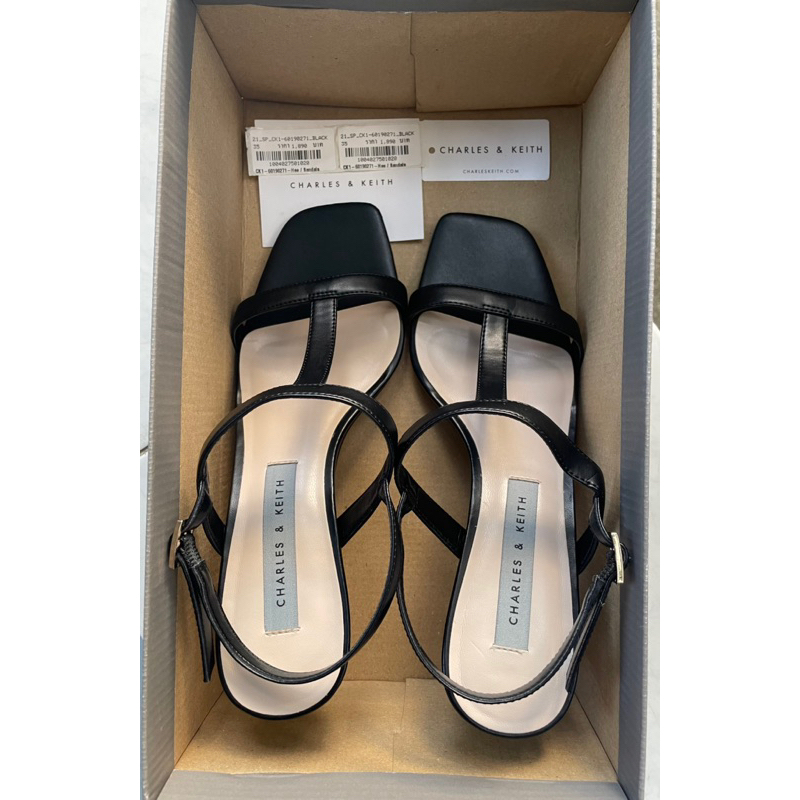 รองเท้าส้นสูง CHARLES & KEITH แท้💯 Size 35❗️⚠️มีกล่องมีป้าย⚠️ ( สินค้าพร้อมส่ง❗️)