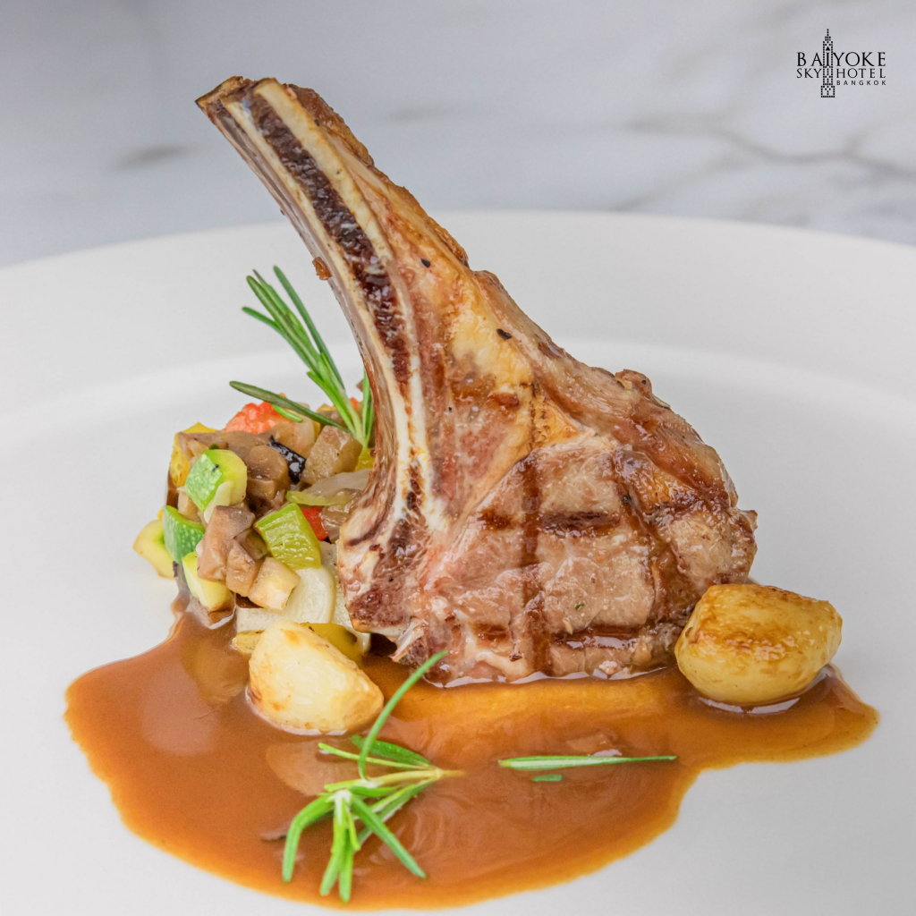 บุฟเฟต์ใบหยก ชั้น 81 ด้านใน Baiyok International Premium Buffet