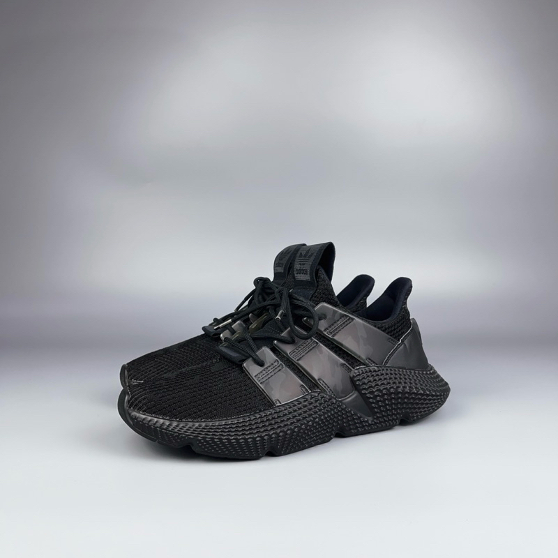 รองเท้ามือสอง adidas originals Prophere 'Black' ของแท้𝟭𝟬𝟬%  ▫️𝗦𝗶𝘇𝗲 : 41𝗲𝘂 |  26𝗰𝗺