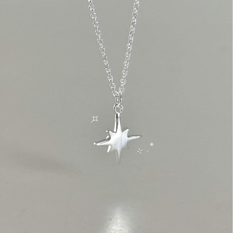 (โค้ด DMEBK ลด 120.-) Winterwinter Jewelry Silver925 : สร้อยคอเงินแท้ จี้รูปดาว ใส่อาบน้ำได้เลย