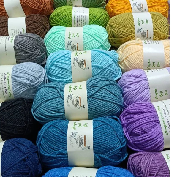 ไหมพรมคอตตอนนม(milk cotton) ขนาด 4 ply น้ำหนัก 50กรัม