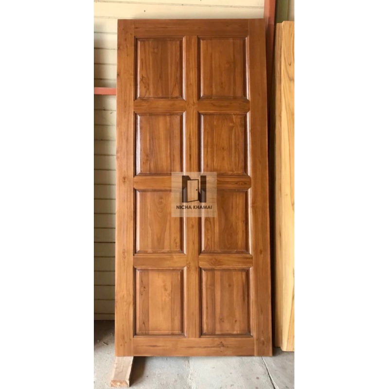 ประตูไม้สักลายแปดฟัก