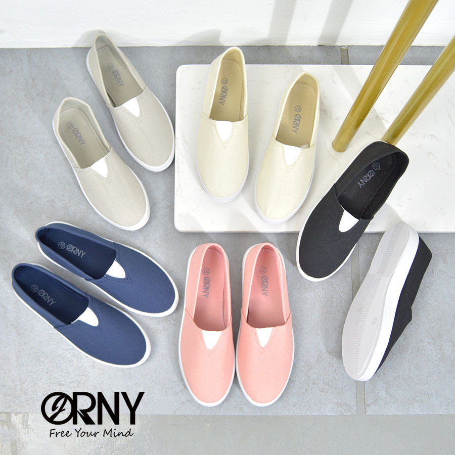Defect Sale!! มีตำหนิ OY887 ORNY(ออร์นี่)® รองเท้าผ้าใบ พื้นยาง แบบสวม