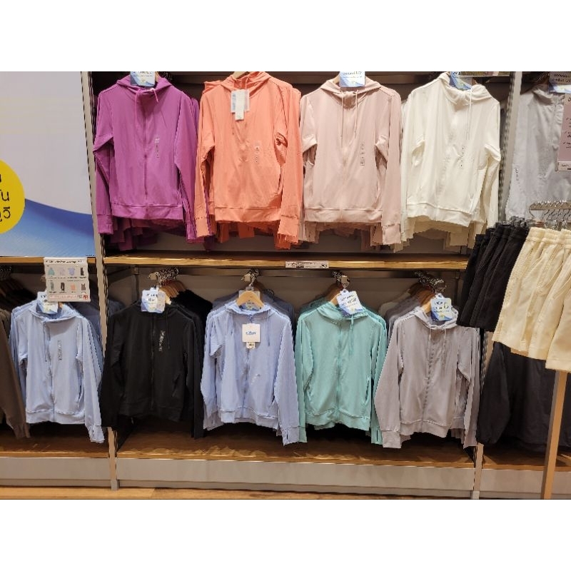 รับหิ้วของแท้จากช็อป uniqlo ของแท้ ปรับแบบ เพิ่มสีใหม่ เสื้อฮู้ดผู้หญิง Uniqlo แท้ AlRism Mesh UV cu