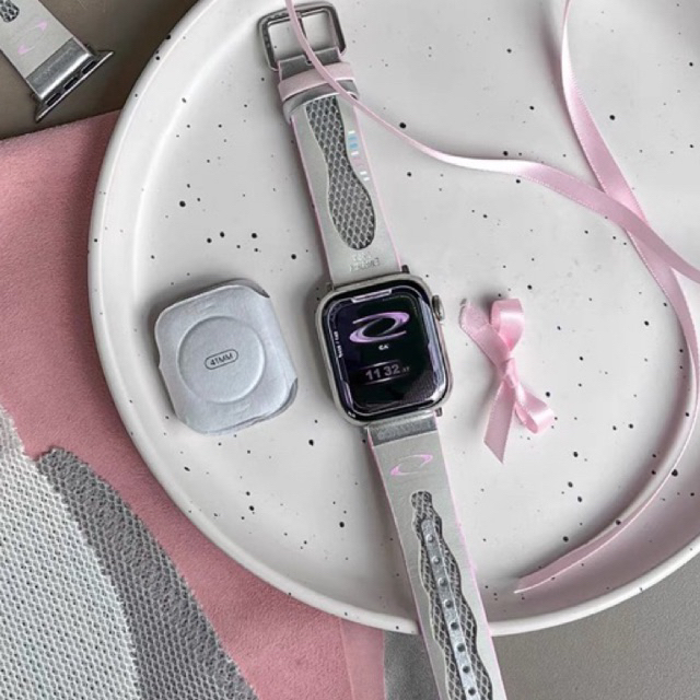 (พรี)Conamor sport design watch strap สายนาฬิกาหนังแนวสปอร์ตใส่สบายกันน้ำ