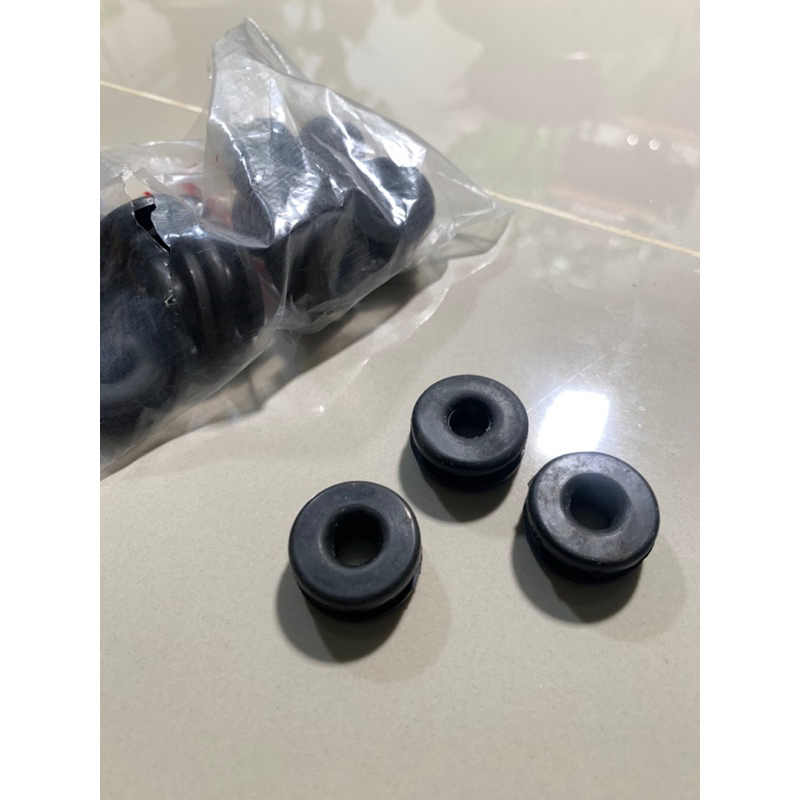 ยางฝาข้างCT150/CT250