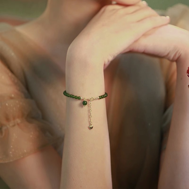 MINDO สร้อยข้อมือ หินมงคล หินโทนสีเขียวหยก หินแห่งความสงบสุข สร้อยข้อมือหินนำโชค หินแท้ คริสโซเพรส(Chrysoprase)