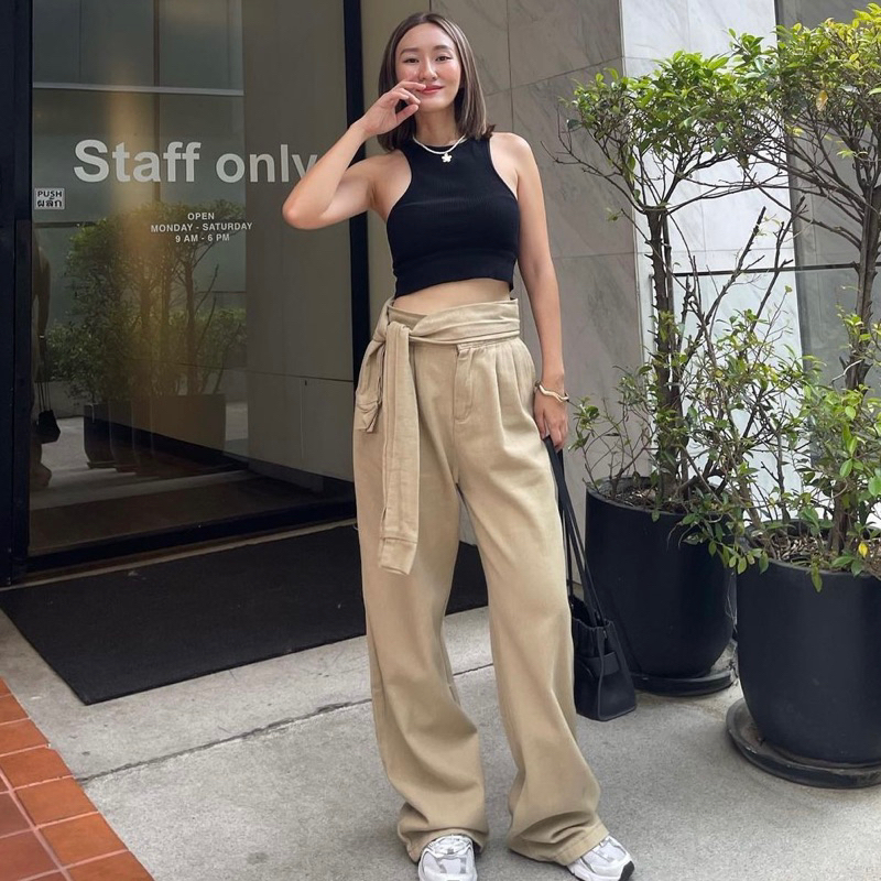 ส่งต่อ josh pants จาก knockknock.th