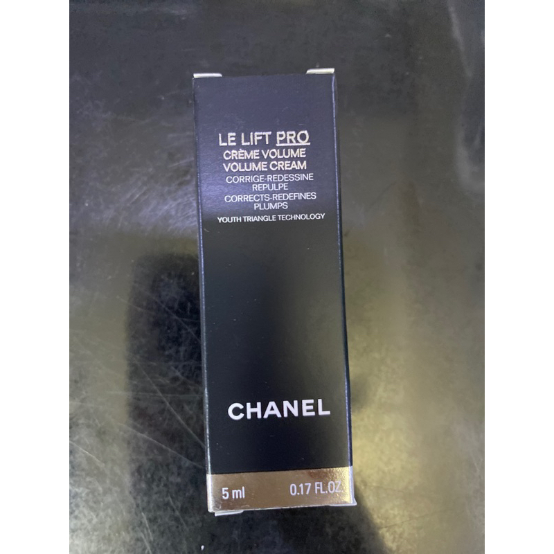 ครีมChanel LE  LIFT PRO Creme Voulme ผลิต03/66 ขนาดทดลอง 5ml ของแท้จากเคาน์เตอร์แบรนด์