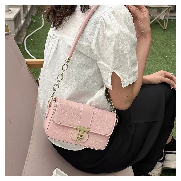 i happy shop:กระเป๋าสำหรับผู้หญิง กระเป๋าสะพายข้าง สไตล์เกาหลี แฟชั่นมาใหม่9292