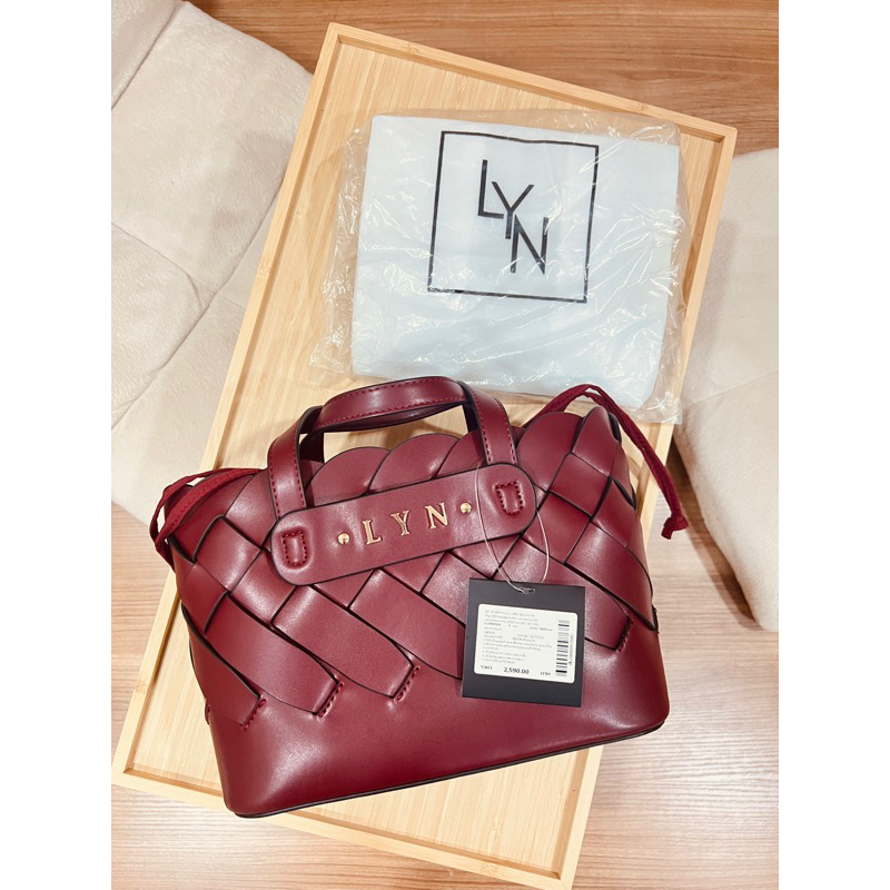 กระเป๋าLynรุ่น Forina Handbag