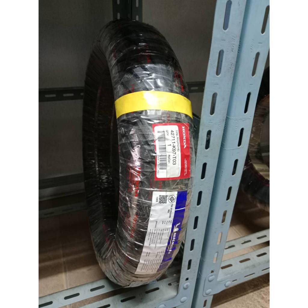 ยางนอกล้อหลัง  MICHELIN แท้ศูนย์ PCX150 (2018-2020) 42711-K97-T03