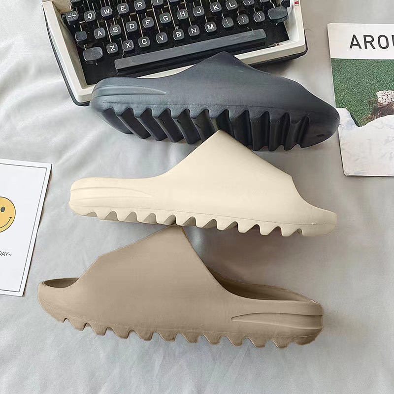 GFShop New รองเท้าแตะพื้นนุ่ม ดีเทลเรียบง่าย ใส่ไปไหนก็คือดี จะใส่อยู่บ้านชิวๆก็ได้น้า ชอบสีไหนจิ้มเลยยย - รูปที่ 6