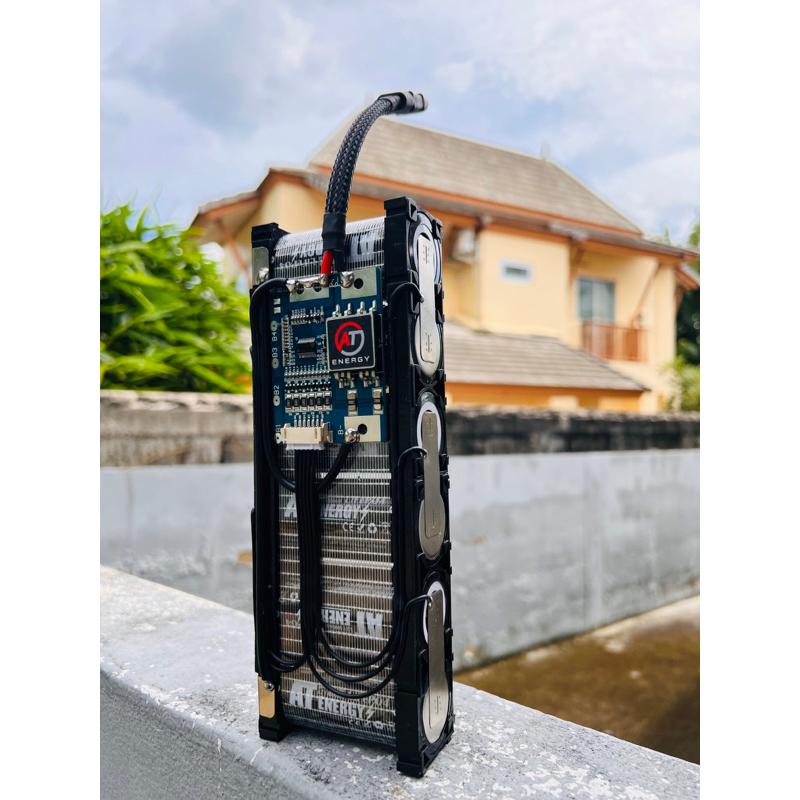 (ขึ้นงานใหม่ 1-2วัน) แบตเตอรี่ลิเทียมฟอตเฟต 6S 19-21V 6,000mAh /แบตดำ AT Energy