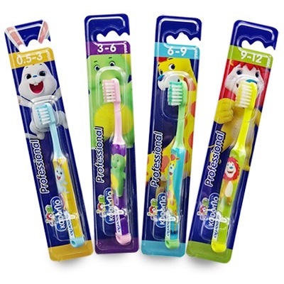 KODOMO แปรงสีฟันเด็ก โคโดโม สำหรับเด็ก 1ขวบ-3ขวบ คละสี 1 ชิ้น