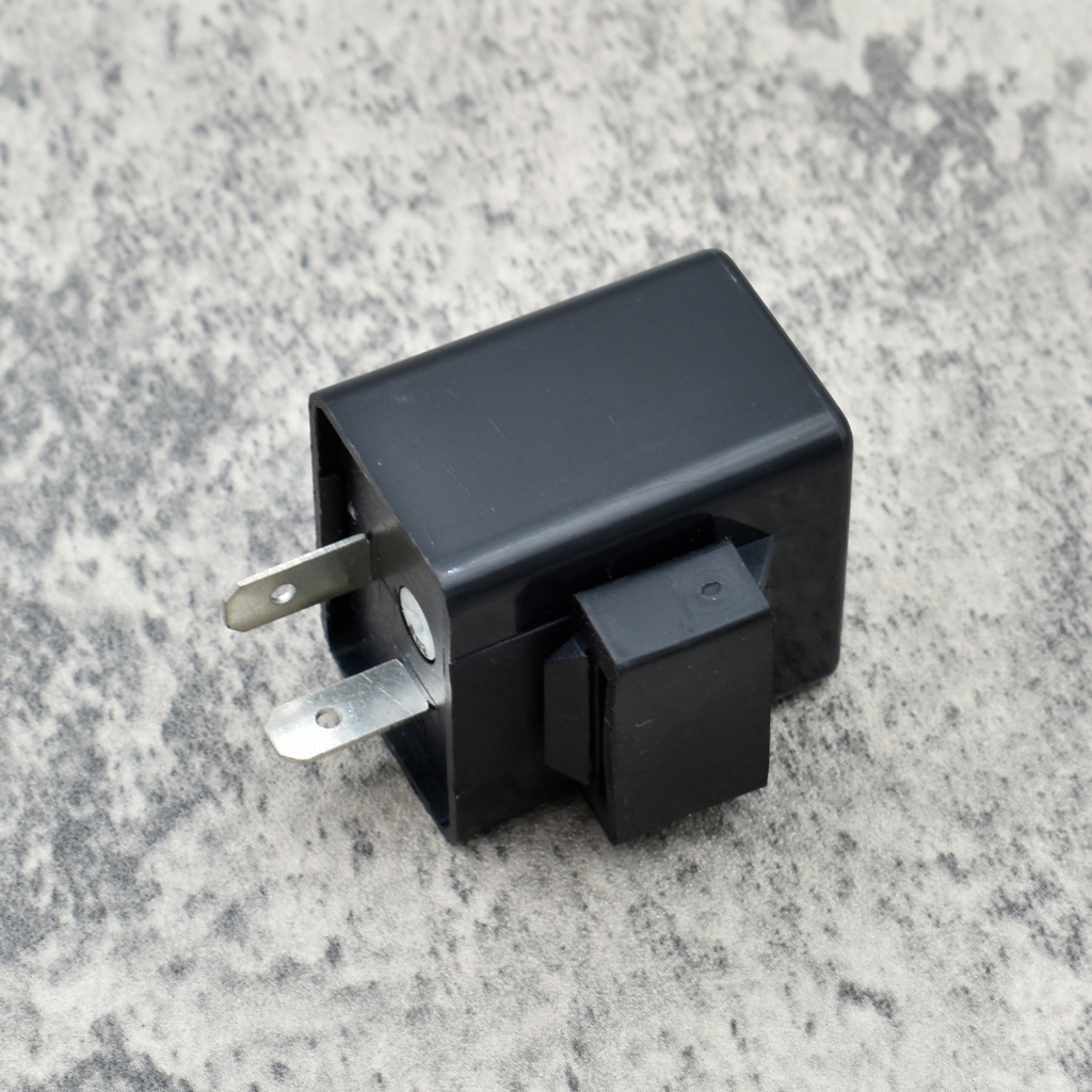 รีเลย์ไฟเลี้ยว สำหรับรถมอเตอร์ไซค์ ใส่ได้ทุกรุ่น 12V 2ขา ปรับจังหวะให้กระพริบเร็วขึ้นหรือช้าลงได้ พร้อมใช้งาน พร้อมส่ง ราคา ถูกที่สุด ดีลบีเคเค แกลเลอรีภาพที่ 7