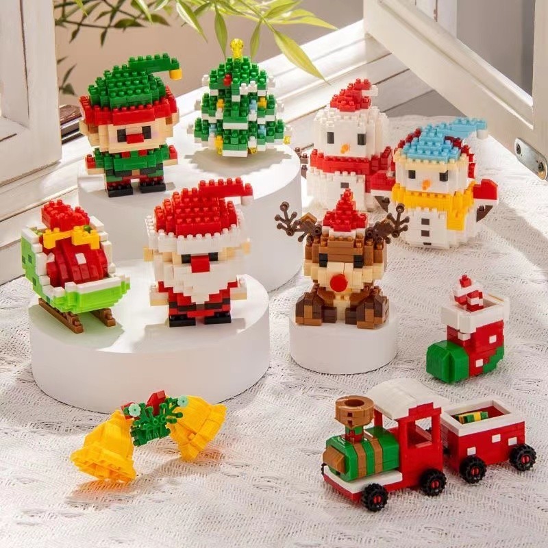 คริสต์มาสนาโน ต้นคริสต์มาสจิ๋ว christmas decoration ตัวต่อของเล่น ของเล่นคริสต์มาส