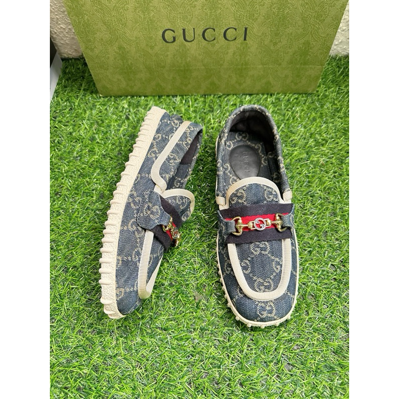 📸รองเท้า Authentic G U C C I Loafers 📌Size : 37 ความยาวเท้า : 240 cm.