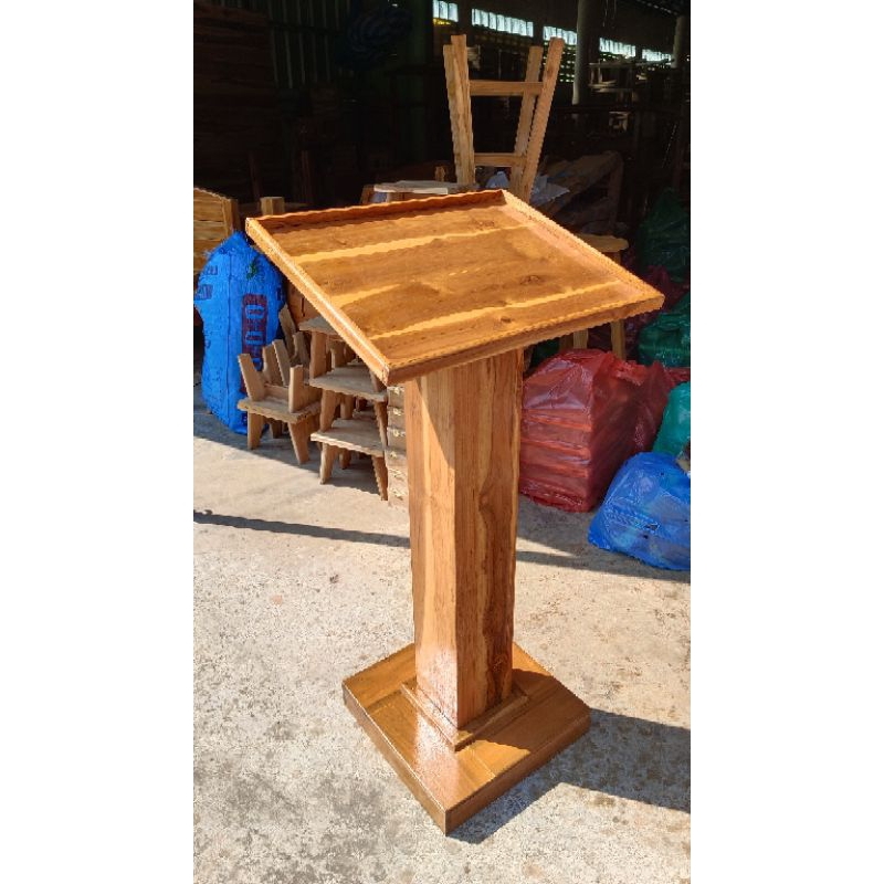 โพเดียมไม้สักแท้ (กว้าง 40 ซม.* ยาว50ซม.*สูง 110 ซม.)