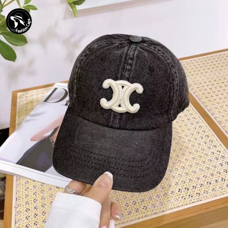หมวกผ้ายีนส์ ปักนูน ยอดฮิต พร้อมส่งค่ะ ไวมาก สั่งซื้อสินค้าได้เลยค่ะ