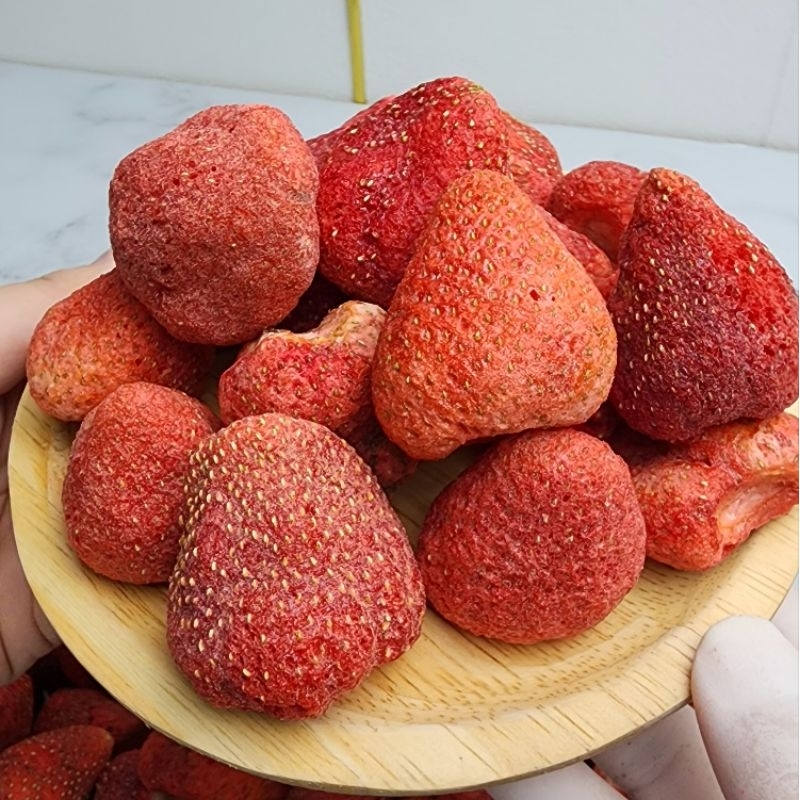 สตอเบอรี่ฟรีซดราย ขนาดจัมโบ้