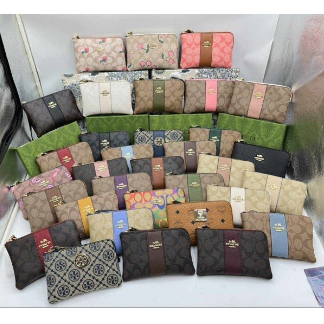 กระเป๋าคล้องมือ โคช ขนาด 6.5 นิ้วสินค้าพร้อมกล่องถุงผ้าการ์ด
