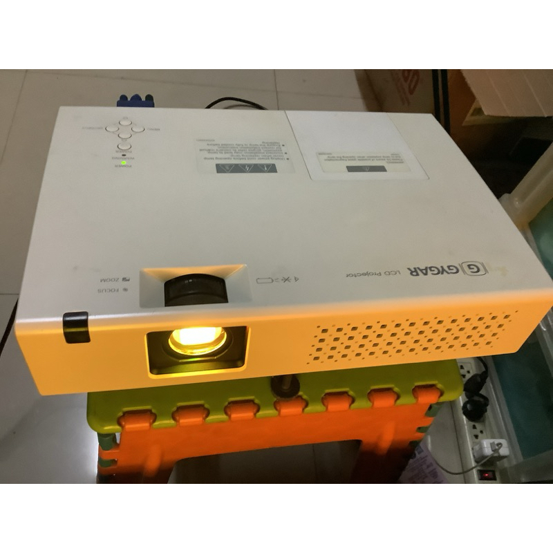 1.ตัวสินค้าต้องไปตรวจเช็คเพิ่มเอง-โปรเจคเตอร์ GYGAR LM23 -ภาพออกมามีตำหนิ,PROJECTOR GYGAR LM23,IN HD