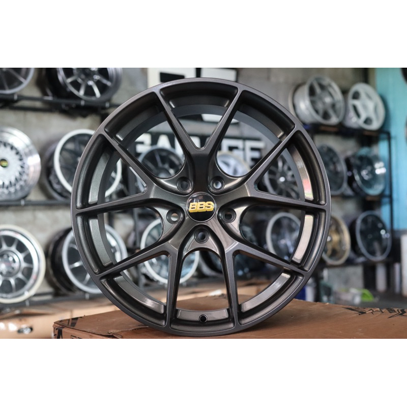 ล้อแม็กขอบ18 5H114 แนว Luxury