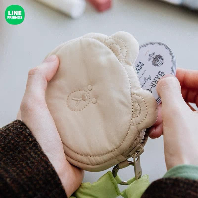 พร้อมส่ง Brown Warms your heart Pouch กระเป๋า พวงกุญแจในตัว