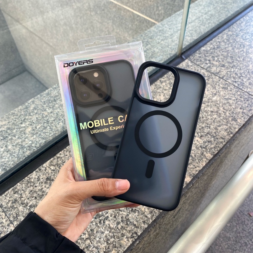 Case Magnetic สีสโม๊คขุ่น งานเป็นเนื้อแมตต์ กันรอยนิ้วมือ กันรอยขีดข่วน