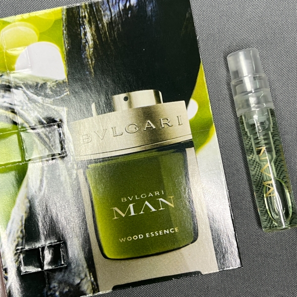 「น้ำหอมขนาดเล็ก」Bvlgari Man Wood Essence 1.5ml