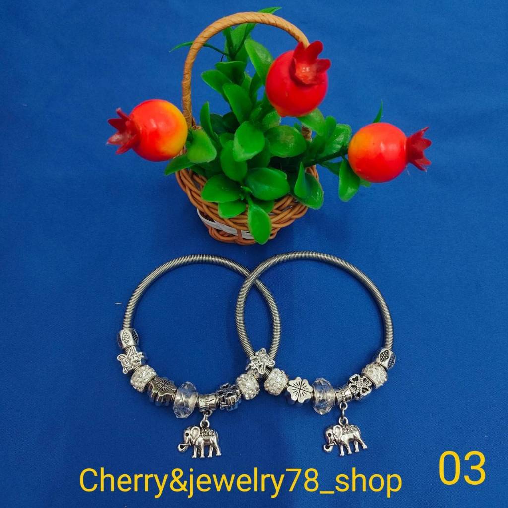 กำไลข้อมือ  เพนโดร่า ลายช้าง เม็ดพลอยสี ราคาถูกที่สุดมีหลายแบบให้เลือก สินค้าพร้อมจัดส่งจากประเทศไทย