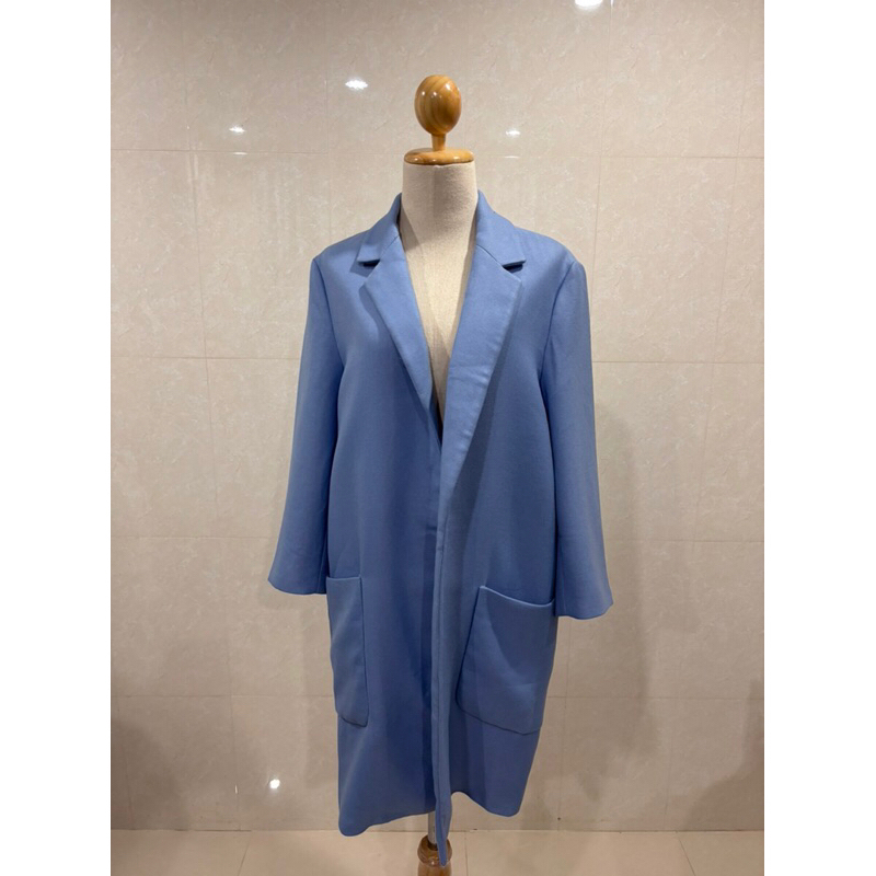 (Coat &amp; Jacket) เสื้อโค้ท/แจ็คเก็ต Zara Woman ตัวยาว สีฟ้า กระเป๋า 2 ข้าง ผ้ามีน้ำหนัก