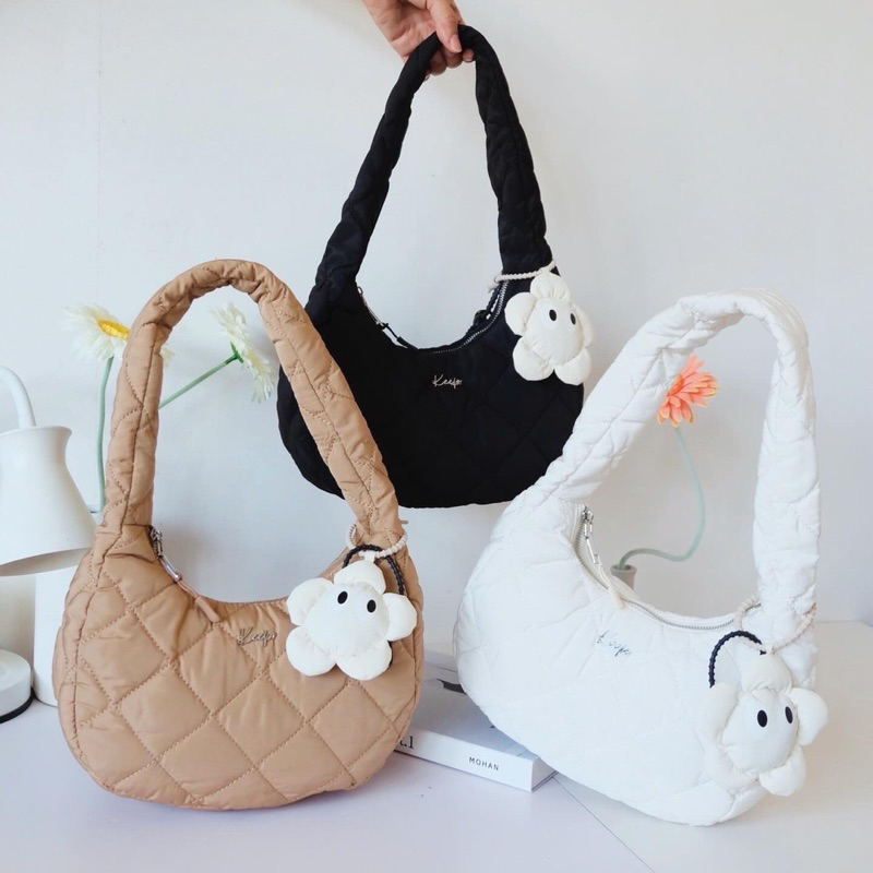 Keep รุ่น TATA(ตาต้า) น้องกระเป๋าผ้านุ่มนิ่ม ทรง Halfmoon น้ำหนักเบามาก [มีบริการหลังการขาย]