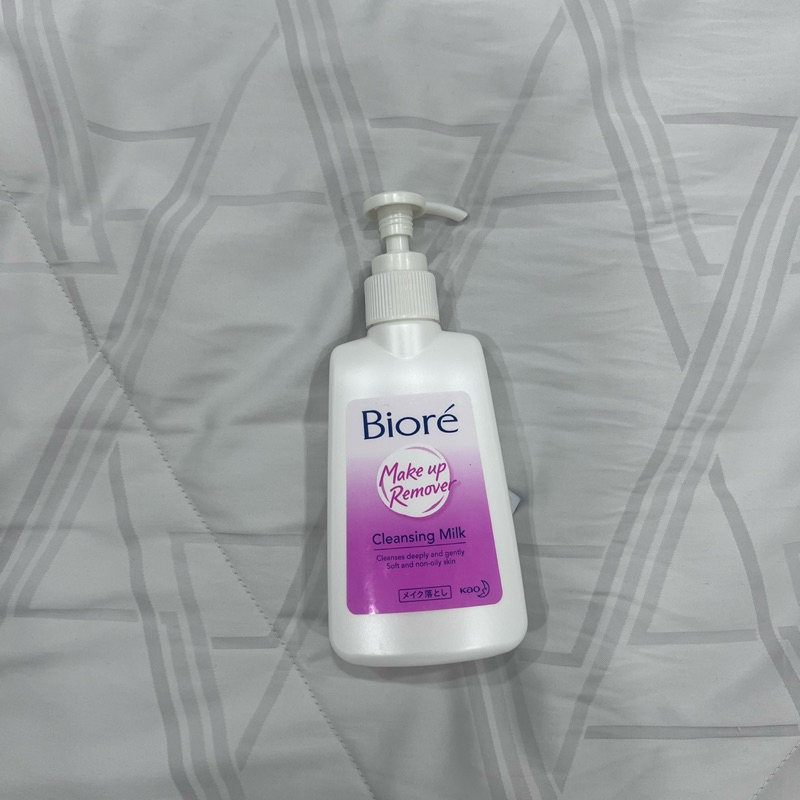 biore cleansing milk
