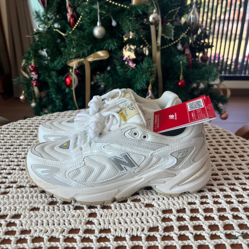 (ของใหม่)รองเท้า New Balance 725 (ML725T)