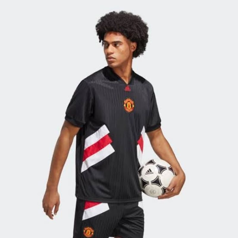 adidas ฟุตบอล เสื้อฟุตบอล Manchester United Icon ผู้ชาย สีดำ HT2002