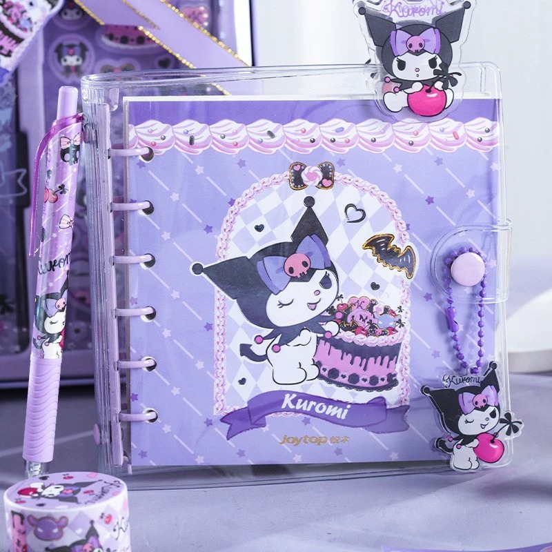 Gift Set เครื่องเขียน 10ชิ้น ลิขสิทธิ์แท้ สมุดสันห่วง สติกเกอร์ ปากกาเจล เทปวาชิ ของขวัญ น่ารัก Sanrio Kuromi ซานริโอ้