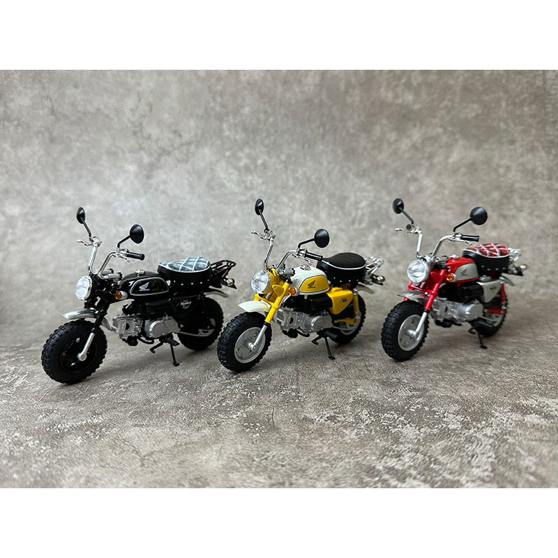โมเดล Honda Monkey Z50 AOSHIMA 1:12