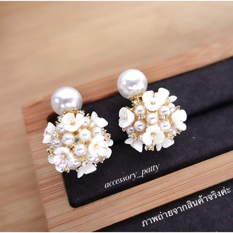 ✨Flower bloom earrings ⭐️รุ่นนี้งานใส่หน้ามุกตัวดอกไม้เป็นทับหลัง ใส่แล้วรับประกันความหวานมดขึ้นเลยค้า ก้านเงินเเท้ค่ะ