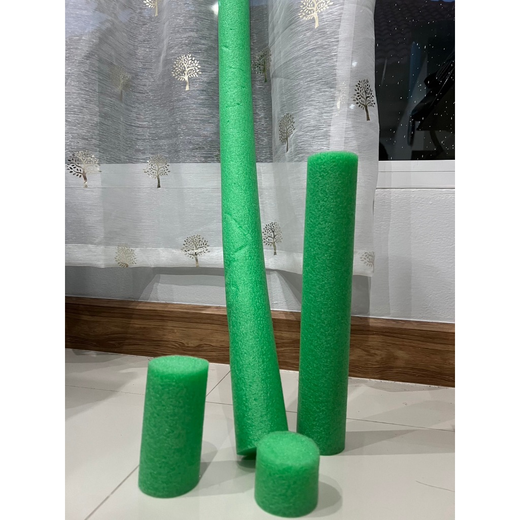 โฟมปักดอกไม้ (โฟมสำหรับจัดดอกไม้ ปักดอกไม้ จัดซุ้ม ) มีหลายขนาด ราคาส่ง ทรงกลม โฟมเส้น